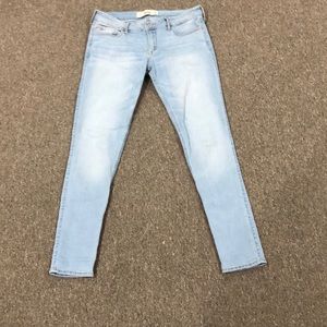 Hollister light wash skinny jeans
